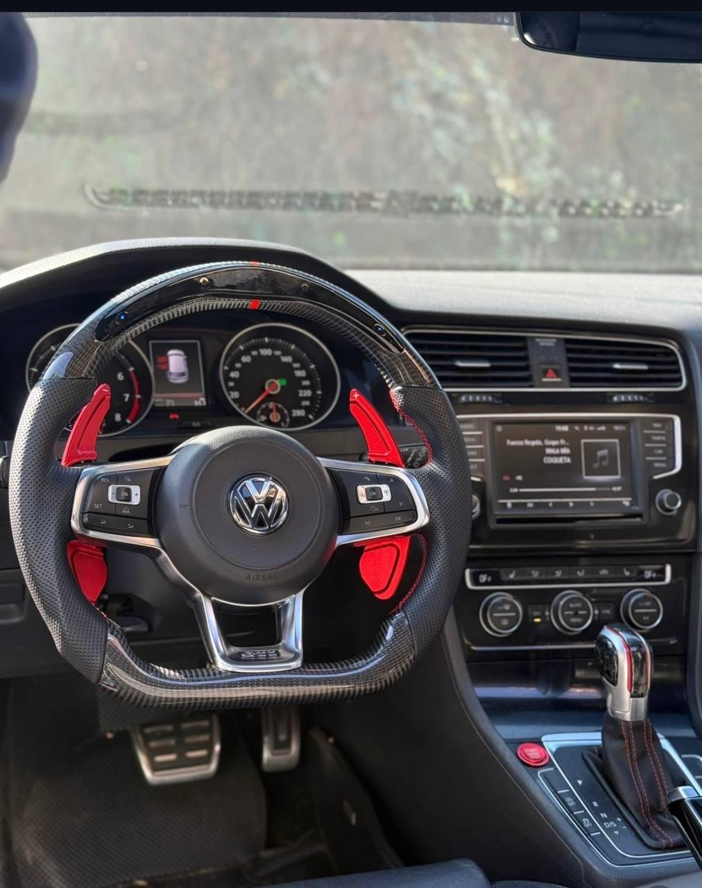 PLM Golf GTI Carbon Pro · Levas competición